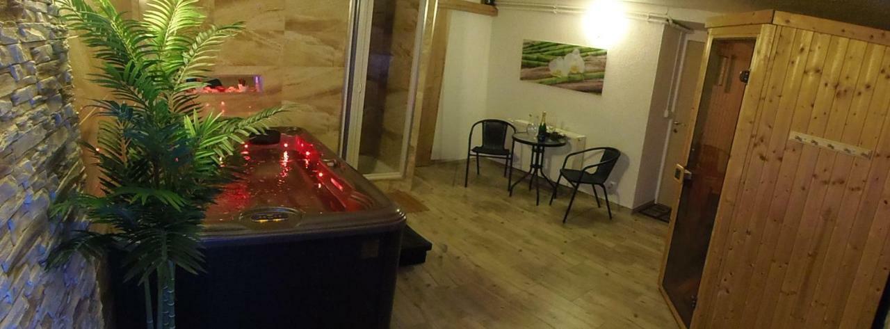 Hotel Stara Skola Na Sumave Hořice na Šumavě Buitenkant foto